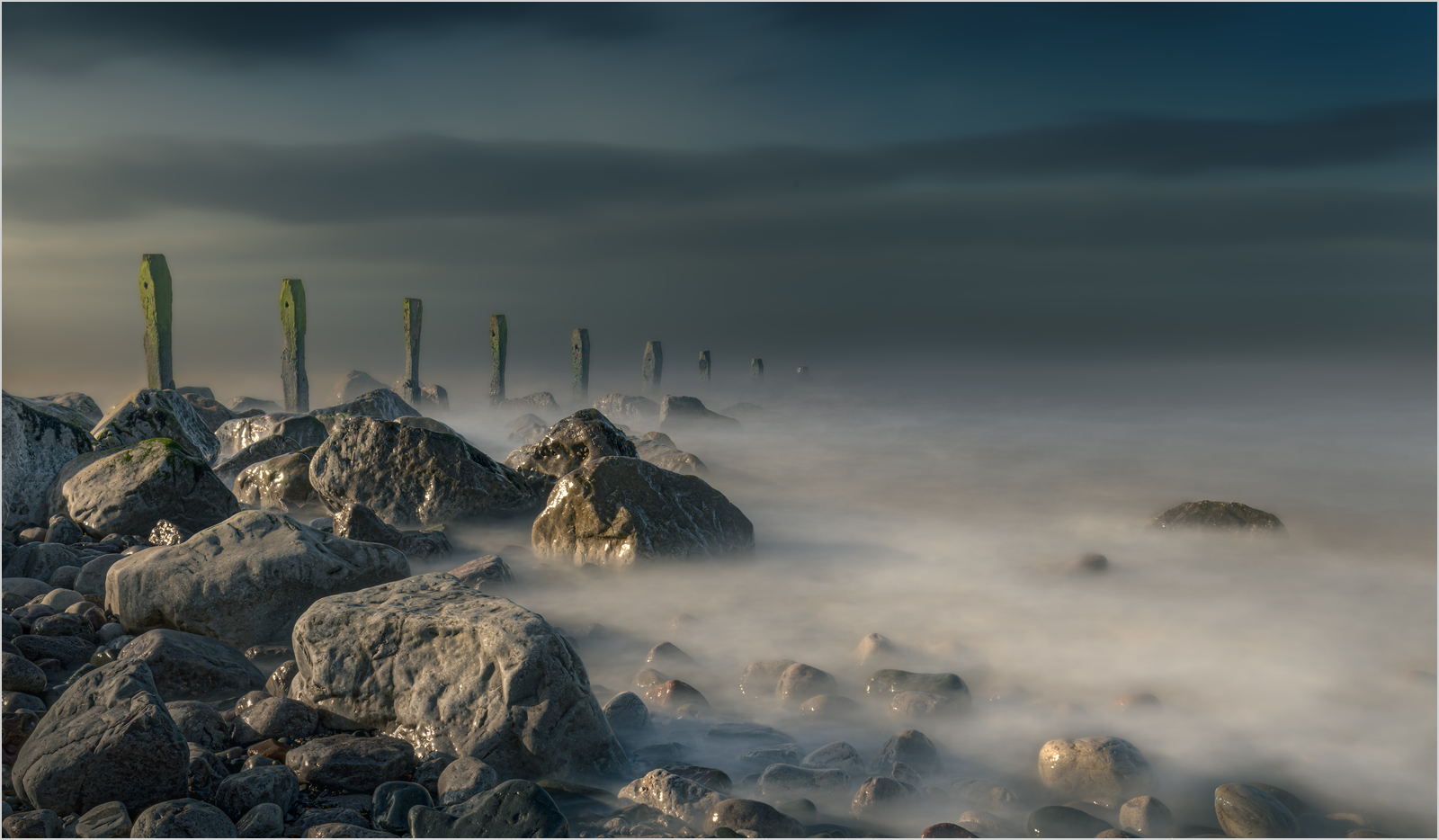 Llanddulas Tide